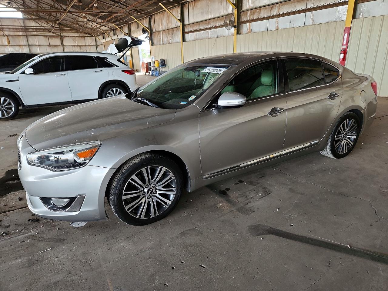 2014 KIA CADENZA EX — Front 3/4