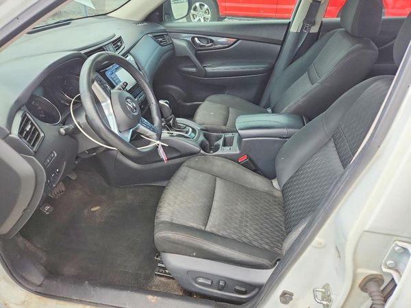 2019 NISSAN ROGUE — DENT