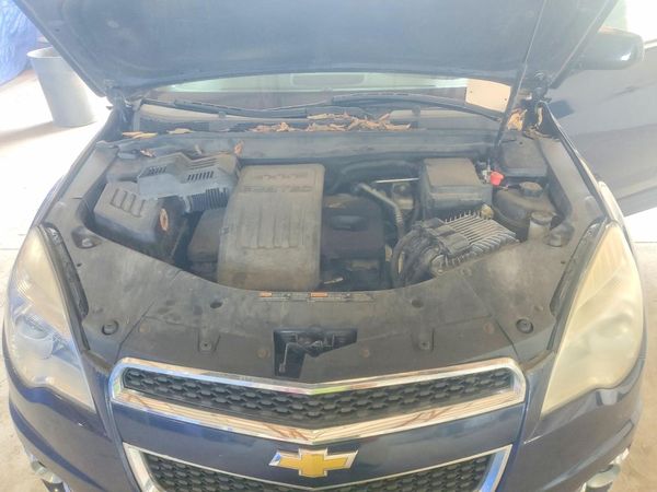 2016 CHEVROLET EQUINOX LT — Engine bay
