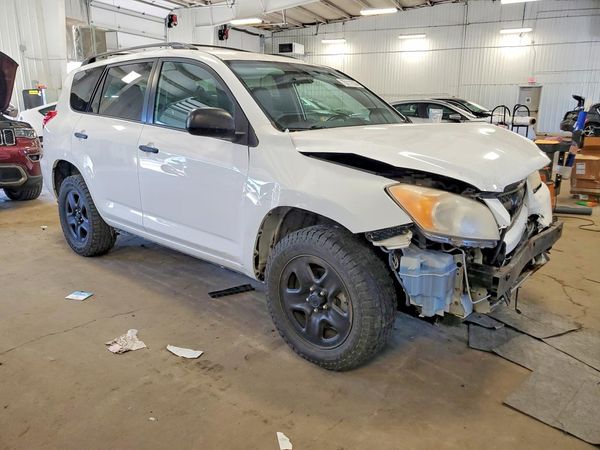 2012 TOYOTA RAV4 Standard — Passenger 3/4