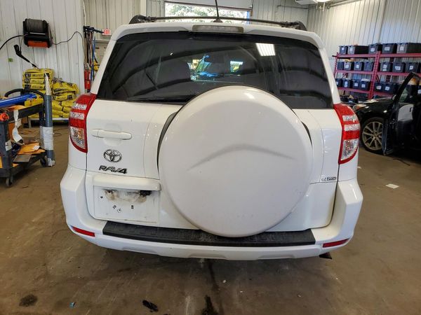 2012 TOYOTA RAV4 Standard — DIRR