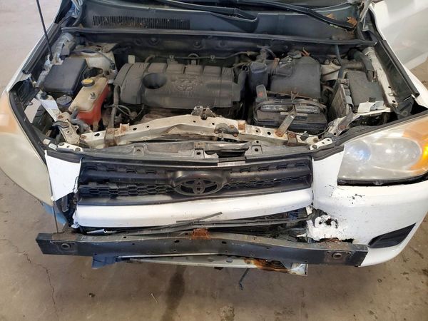 2012 TOYOTA RAV4 Standard — Engine bay