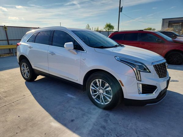 2023 CADILLAC XT5 Premium Luxury — Passenger 3/4