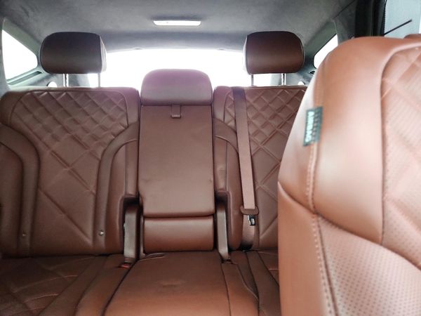 2025 GENESIS GV80 3.5T Prestige — SUVN