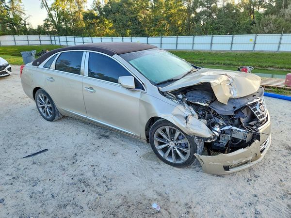 2014 CADILLAC XTS Standard — Passenger 3/4