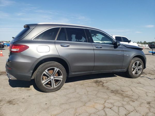 2016 MERCEDES-BENZ GLC