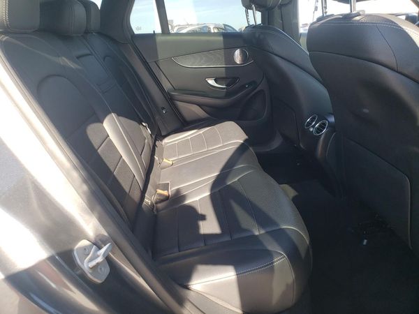 2016 MERCEDES-BENZ GLC