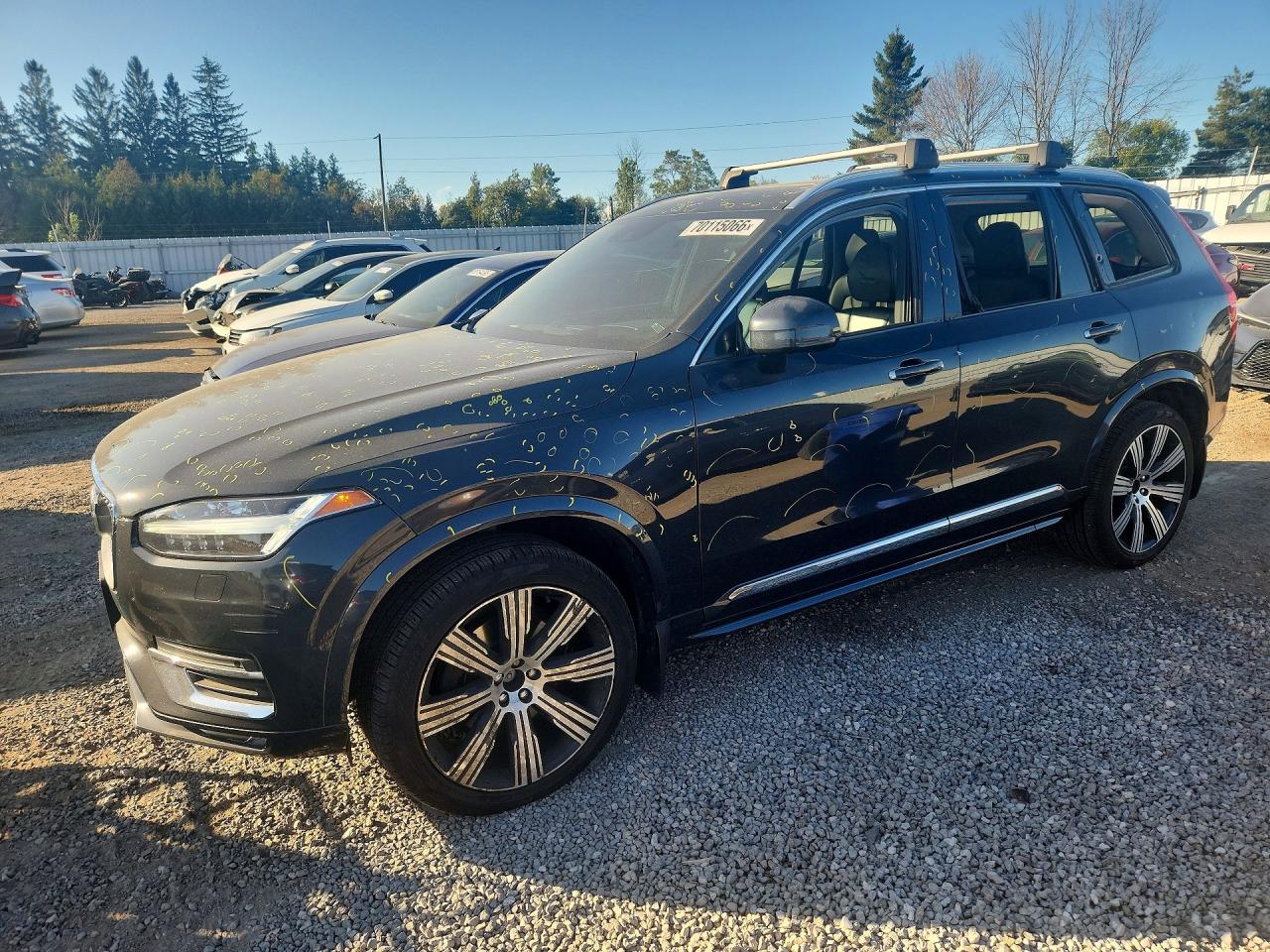 2020 VOLVO XC90 Inscription — Front 3/4