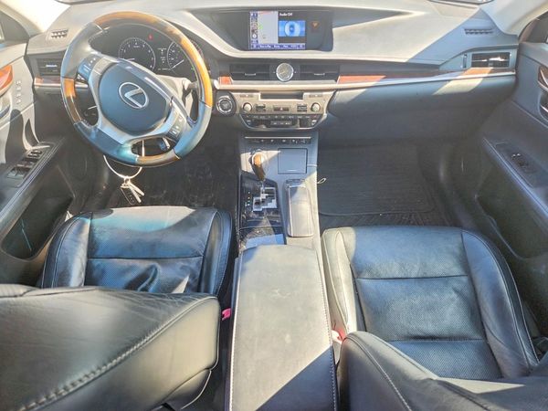 2013 LEXUS ES 350 — CKPT