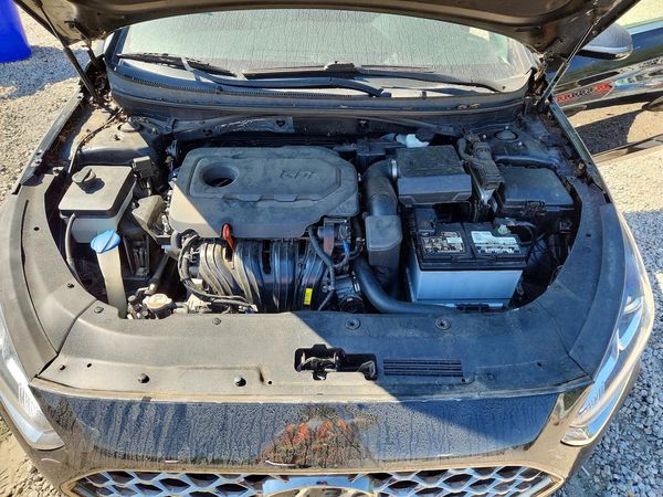 2018 HYUNDAI SONATA — Engine bay