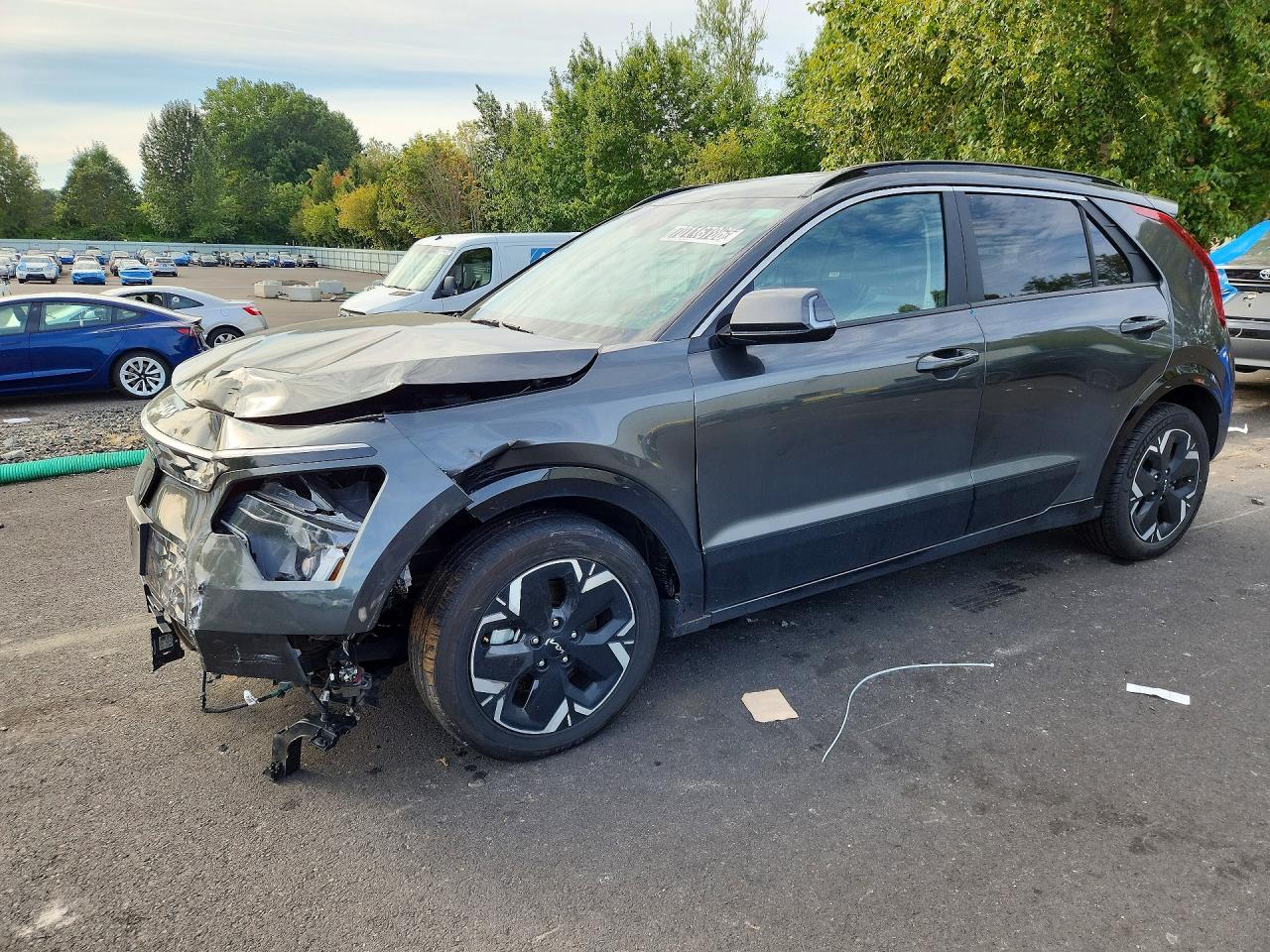 2024 KIA NIRO Wind — Front 3/4