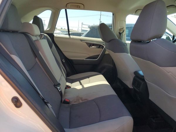 2021 TOYOTA RAV4 XLE — PSRS