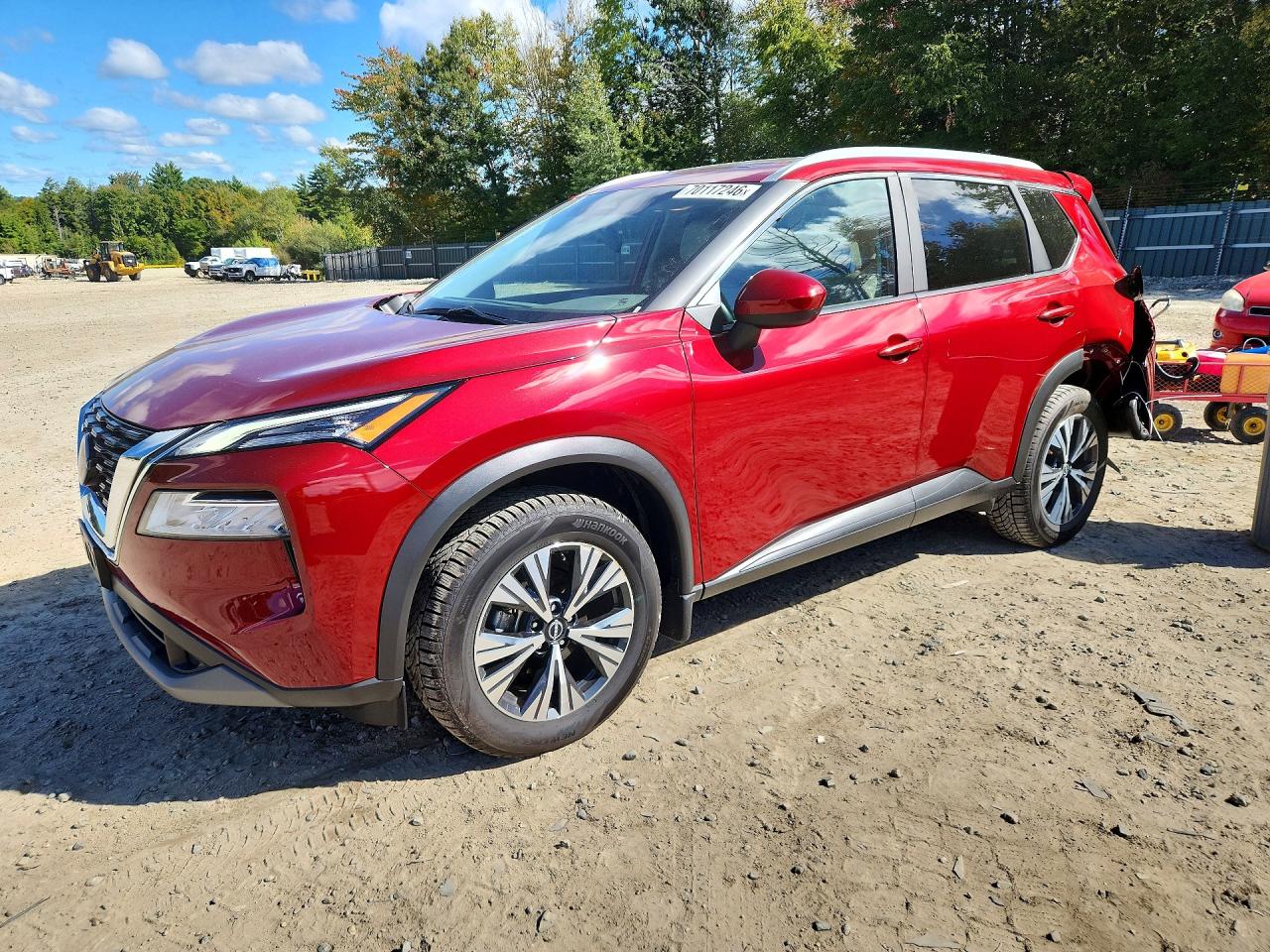 2023 NISSAN ROGUE SV — Front 3/4