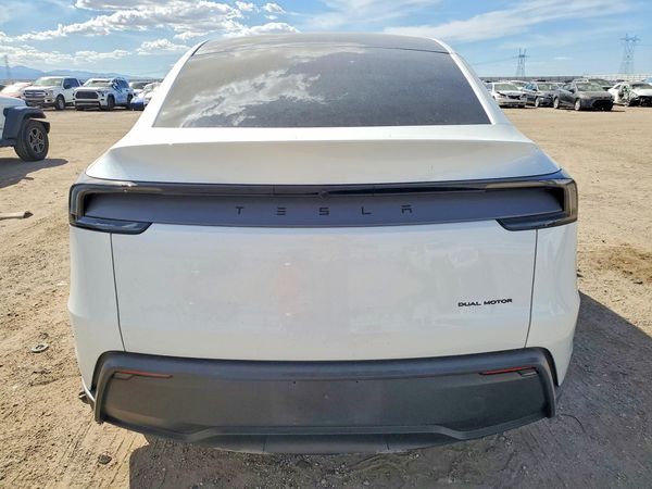 2026 TESLA MODEL Y — DIRR