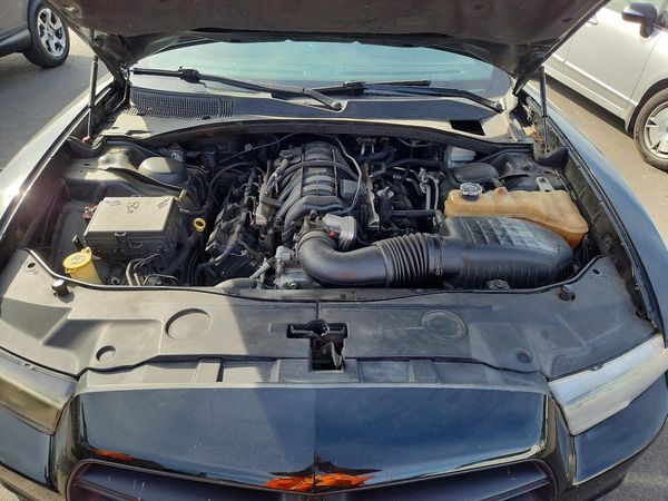 2012 DODGE CHARGER Police — Engine bay