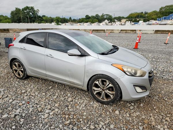 2013 HYUNDAI ELANTRA — Passenger 3/4