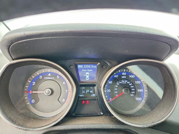 2013 HYUNDAI ELANTRA — ODOM