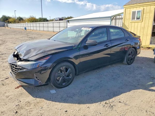2023 HYUNDAI ELANTRA — DSFA — Front 3/4