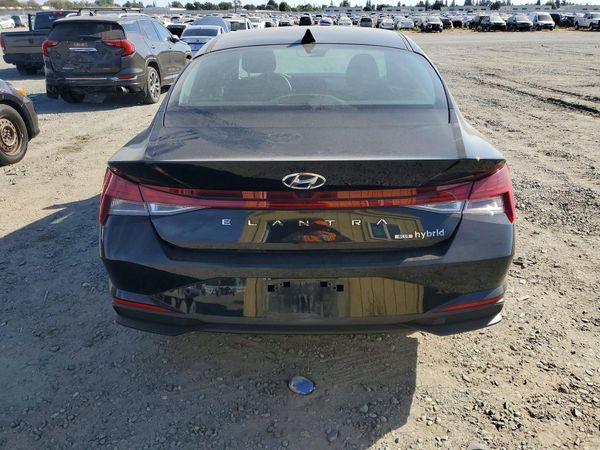2023 HYUNDAI ELANTRA Blue — DIRR
