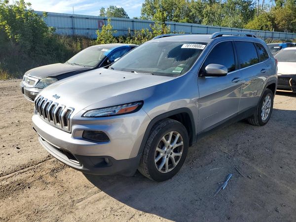 2016 JEEP CHEROKEE — DSFA — Front 3/4