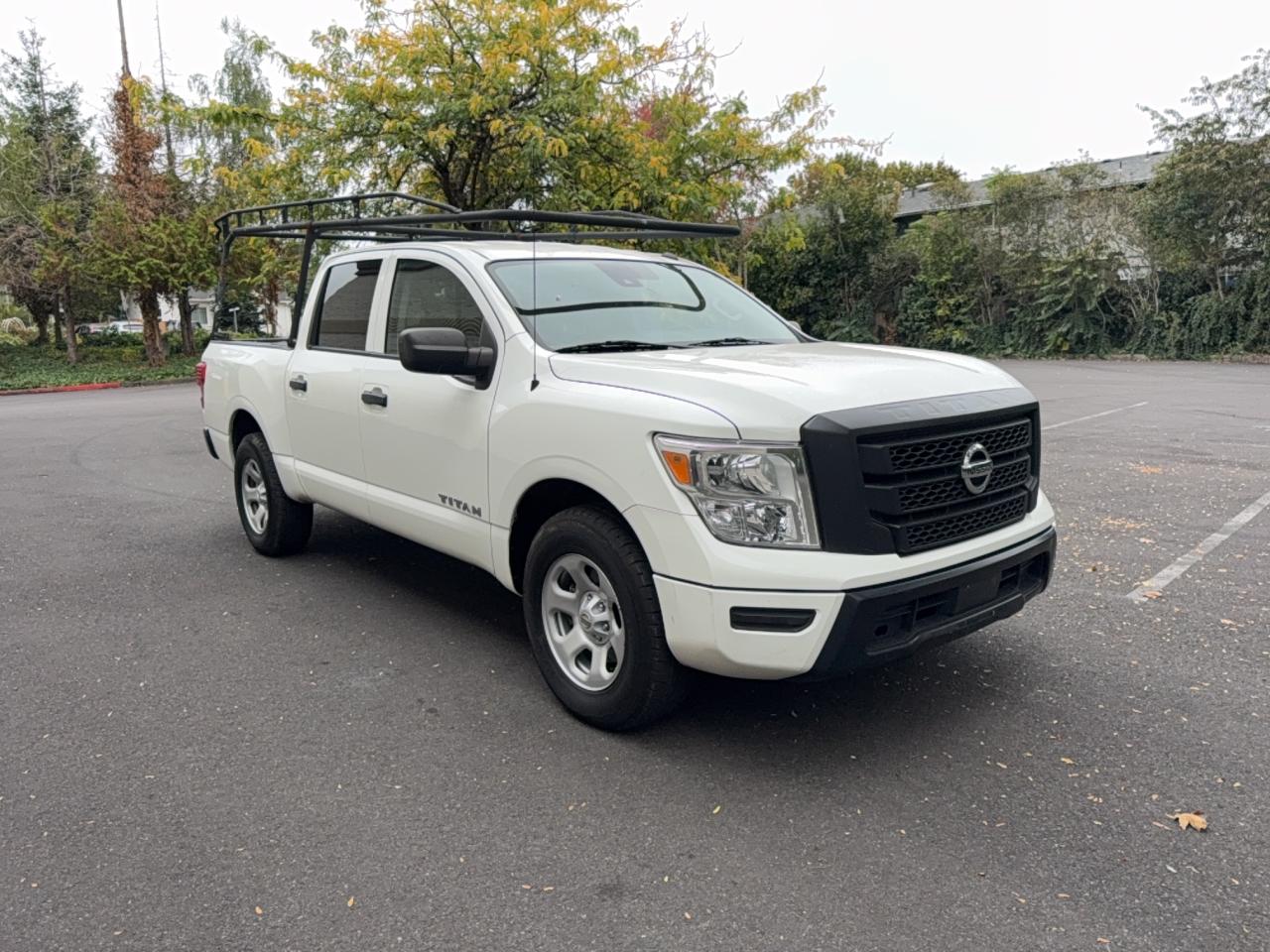 2021 NISSAN TITAN Crew Cab