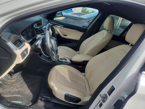 2016 BMW X1 xDrive28i — DENT