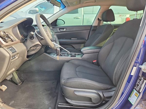 2017 KIA OPTIMA — DENT