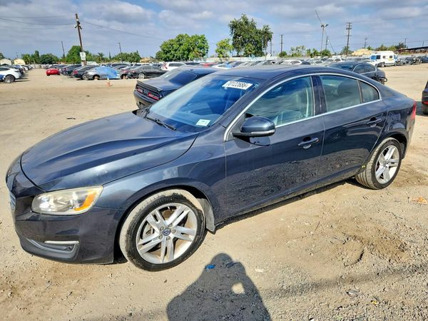 2015 VOLVO S60 — DSFA — Front 3/4