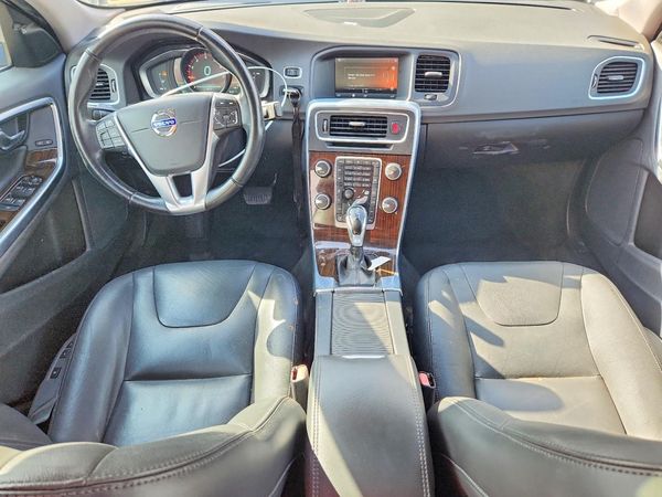 2015 VOLVO S60 Platinum (non R design) — CKPT