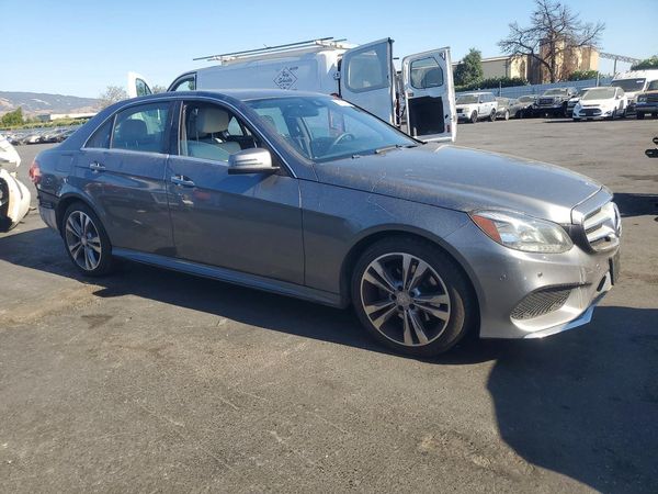 2016 MERCEDES-BENZ E E350 — Passenger 3/4
