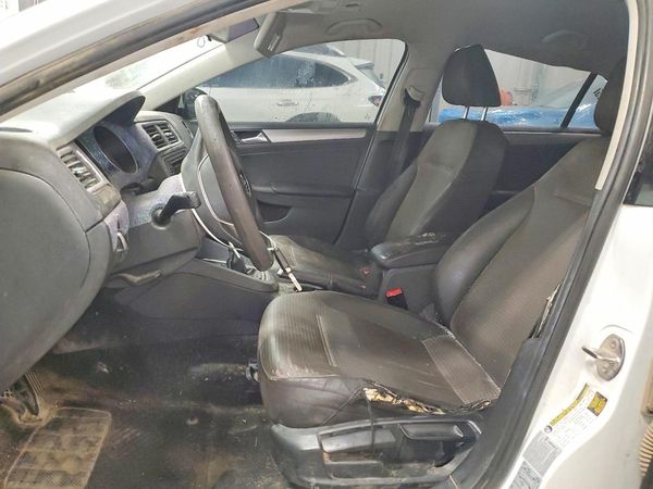 2017 VOLKSWAGEN JETTA S — DENT