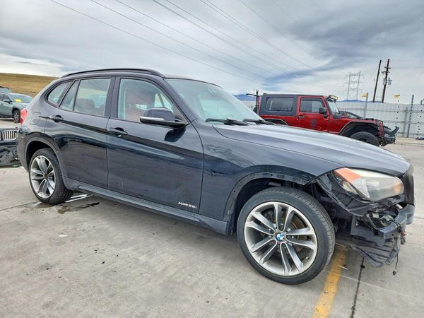 2015 BMW X1 xDrive28i — Passenger 3/4