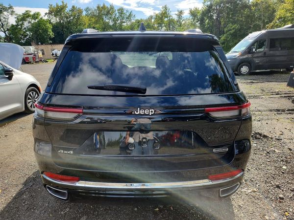 2023 JEEP CHEROKEE — DIRR