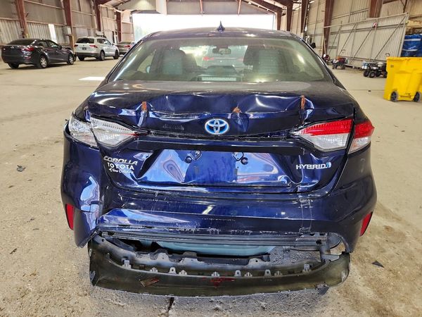 2022 TOYOTA COROLLA LE — DIRR