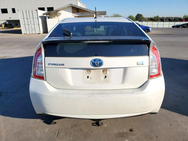 2014 TOYOTA PRIUS — DIRR