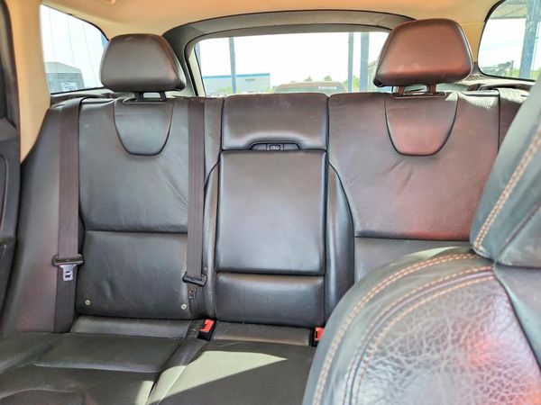 2013 VOLVO XC60 — SUVN