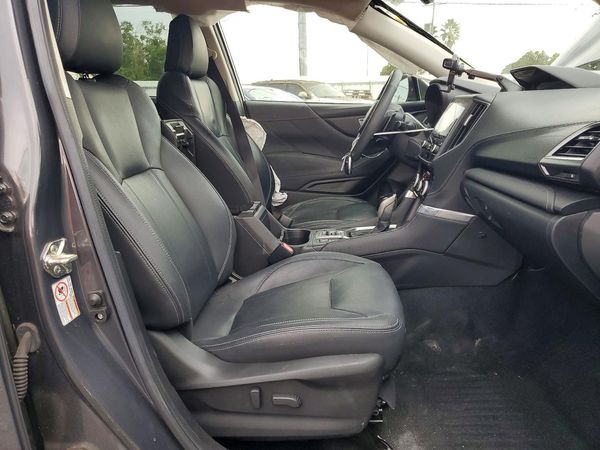 2020 SUBARU FORESTER Trg+ES+NAVI(HK)+KA — DENT