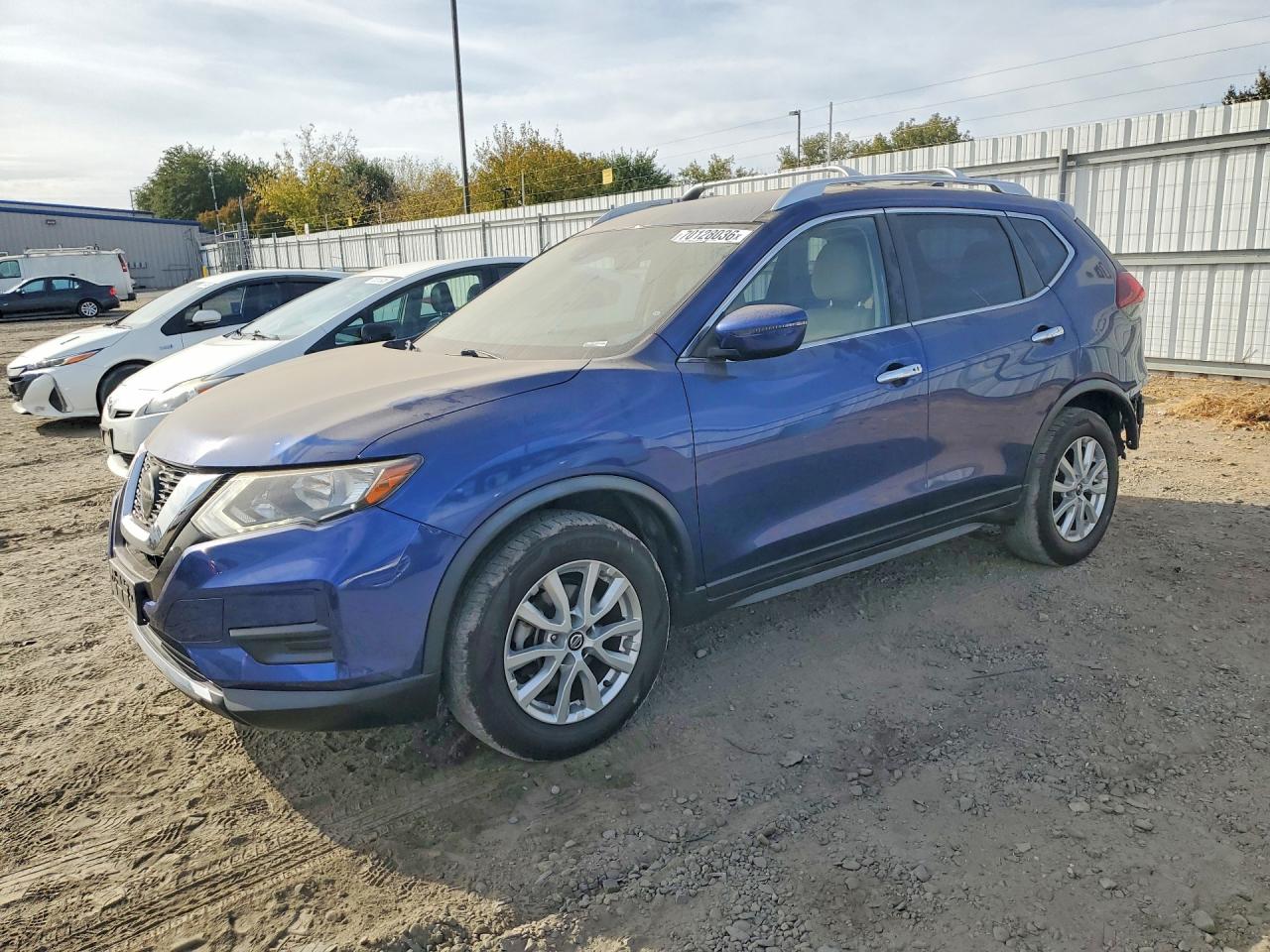 2020 NISSAN ROGUE — Front 3/4