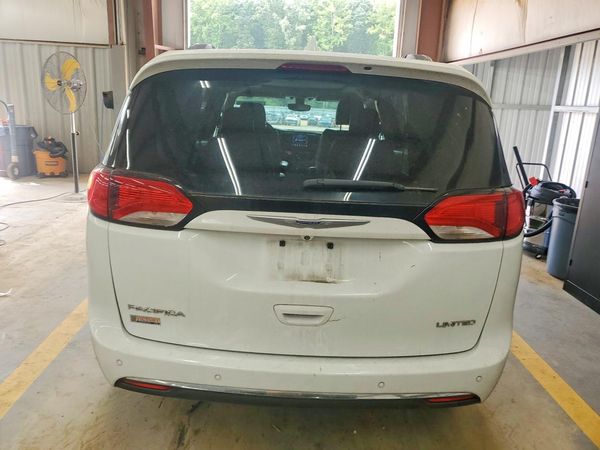 2020 CHRYSLER PACIFICA Limited — DIRR