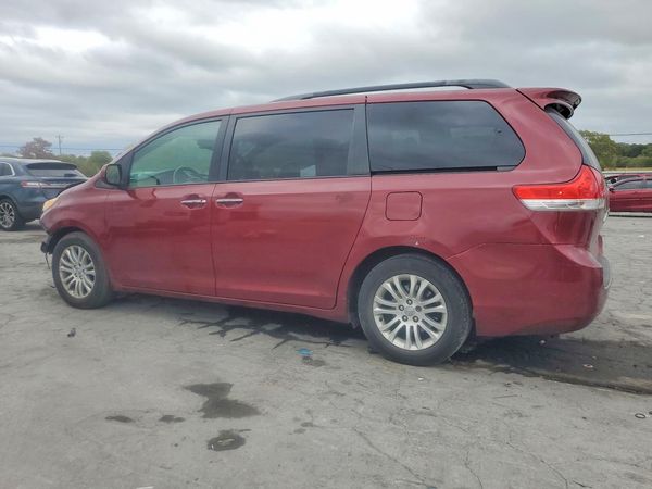 2012 TOYOTA SIENNA — DSRA