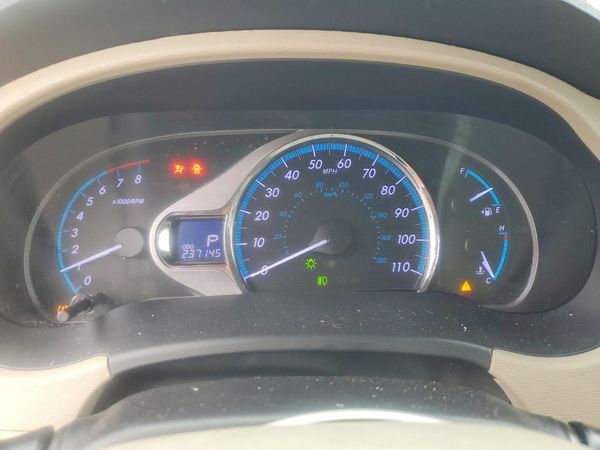 2012 TOYOTA SIENNA — ODOM