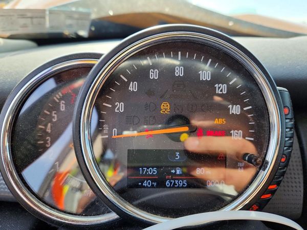 2015 MINI COOPER — ODOM
