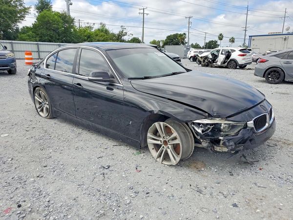 2018 BMW 330E — Passenger 3/4