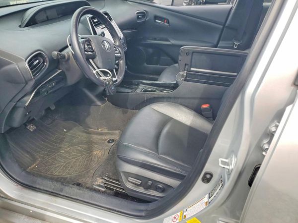 2019 TOYOTA PRIUS L/LE/XLE/LTD. — DENT