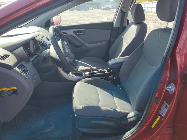 2016 HYUNDAI ELANTRA — DENT