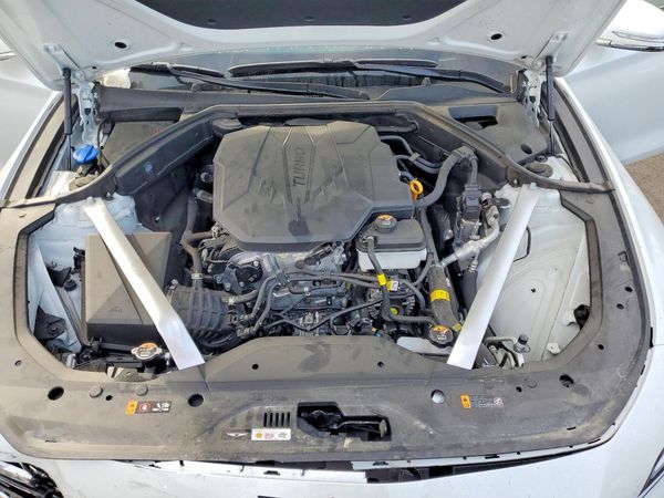 2026 GENESIS G70 2.5T RWD — Engine bay