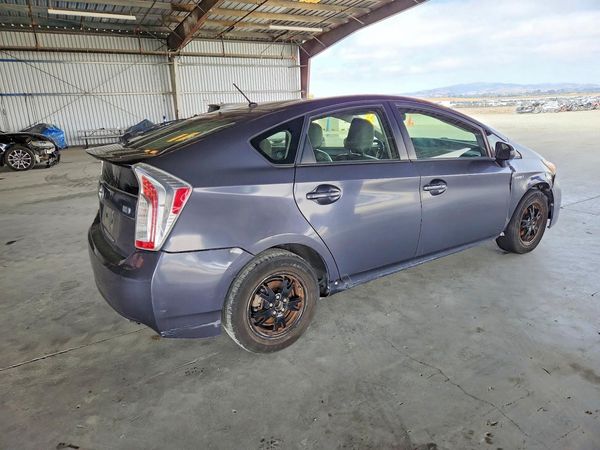2015 TOYOTA PRIUS — PSRA