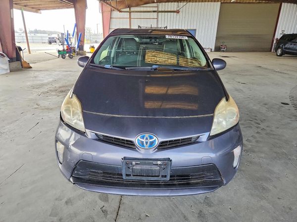 2015 TOYOTA PRIUS — DIRF
