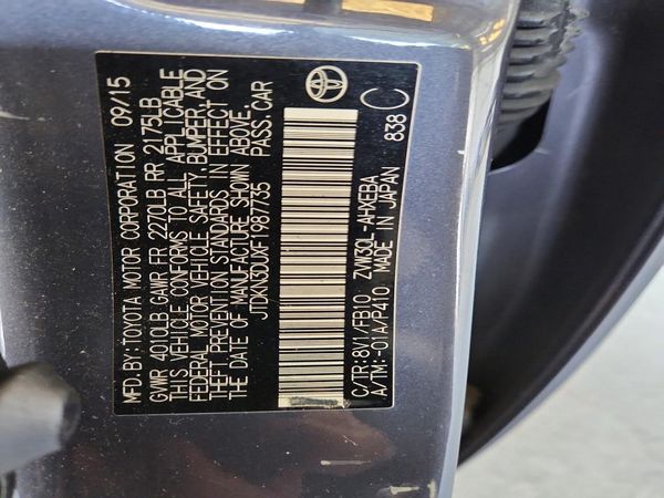 2015 TOYOTA PRIUS — VINS