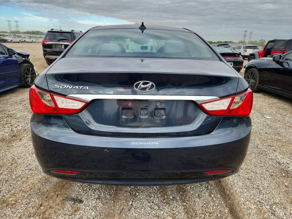 2013 HYUNDAI SONATA GLS/ GLS Popular — DIRR